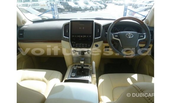 Buy Import Toyota Land Cruiser Brown Car in Import - Dubai in Estuary Buy Import Toyota Land Cruiser Brown Car in Import - Dubai in Estuary