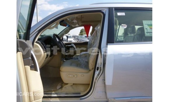 Sayi Imported Toyota Land Cruiser Sauran Mota in Import - Dubai a estuary Sayi Imported Toyota Land Cruiser Sauran Mota in Import - Dubai a estuary