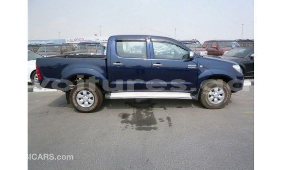 Sayi Imported Toyota Hilux Blue Mota in Import - Dubai a estuary Sayi Imported Toyota Hilux Blue Mota in Import - Dubai a estuary