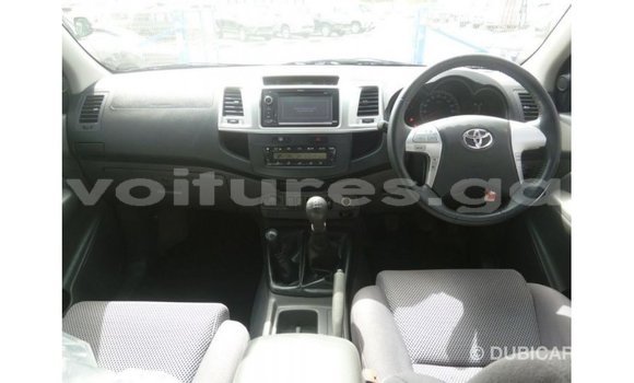 Buy Import Toyota Hilux White Car in Import - Dubai in Estuary Buy Import Toyota Hilux White Car in Import - Dubai in Estuary