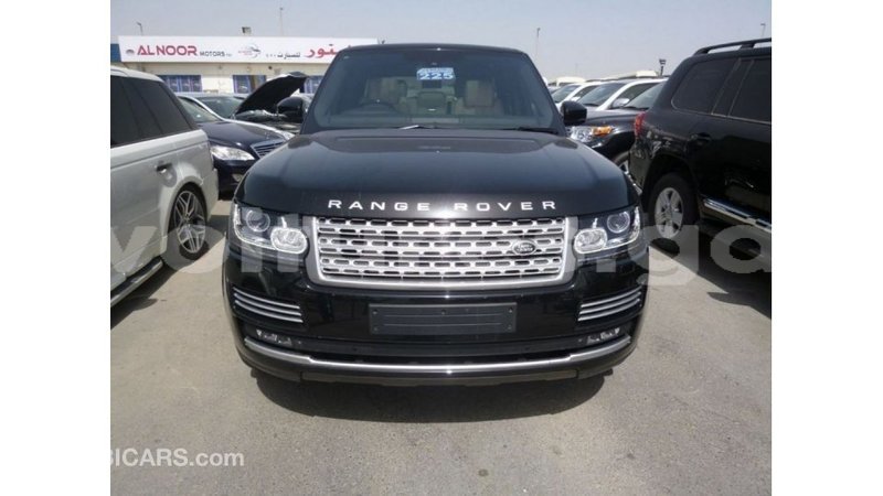 Big with watermark land rover range rover estuaire import dubai 5603