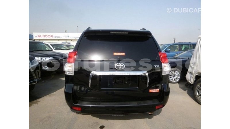 Big with watermark toyota prado estuary import dubai 5608