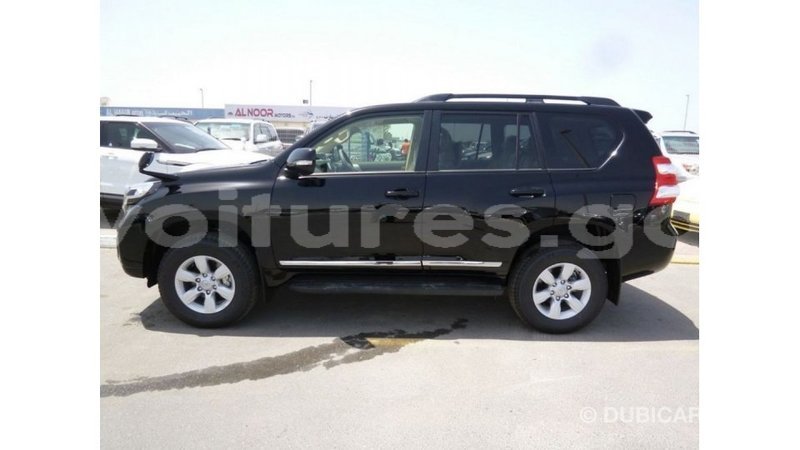 Big with watermark toyota prado estuaire import dubai 5609