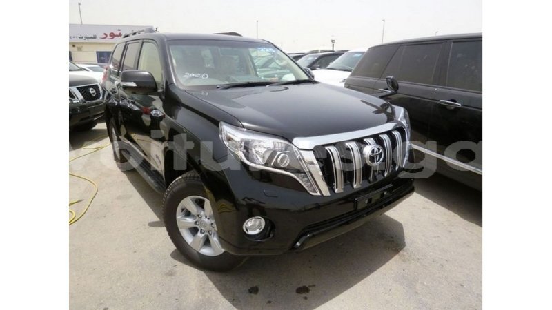 Big with watermark toyota prado estuary import dubai 5612