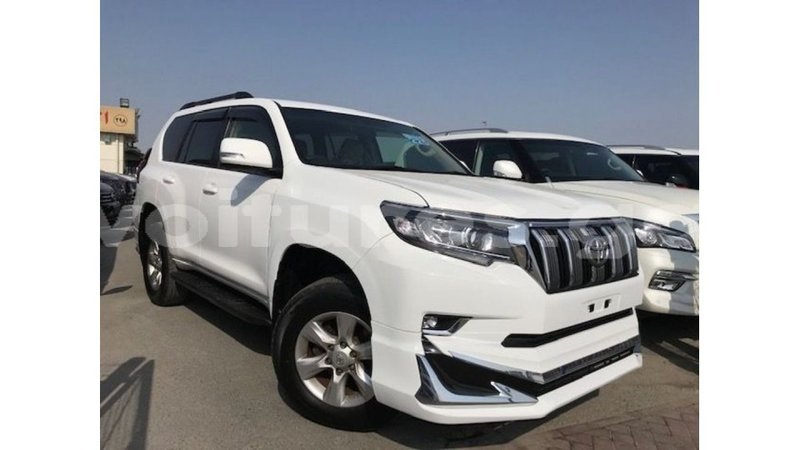 Big with watermark toyota prado estuary import dubai 5615