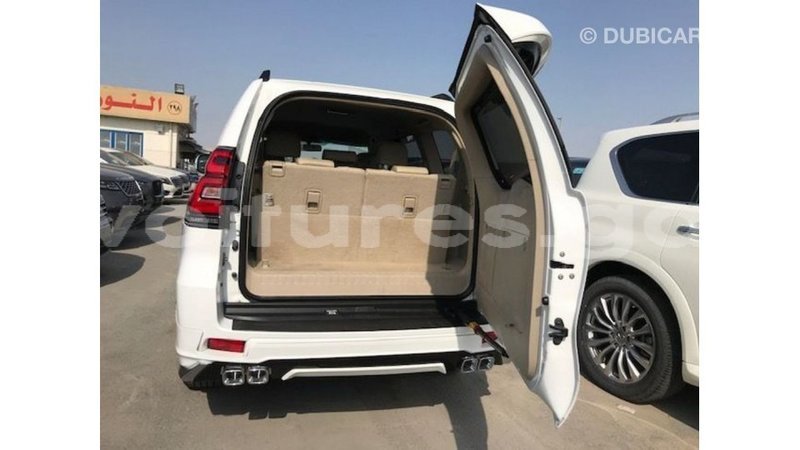 Big with watermark toyota prado estuary import dubai 5615