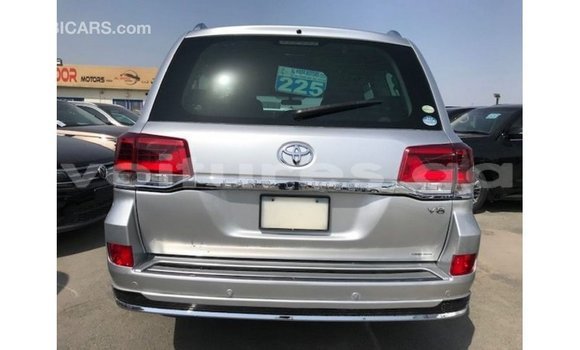 Buy Import Toyota Land Cruiser Other Car in Import - Dubai in Estuary Buy Import Toyota Land Cruiser Other Car in Import - Dubai in Estuary
