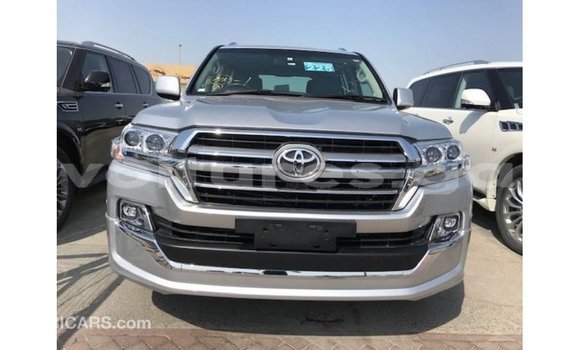 Buy Import Toyota Land Cruiser Other Car in Import - Dubai in Estuary Buy Import Toyota Land Cruiser Other Car in Import - Dubai in Estuary