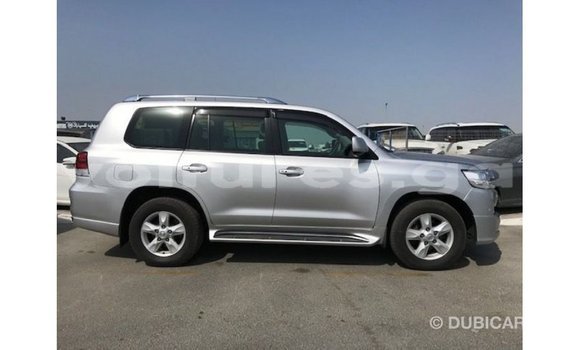Buy Import Toyota Land Cruiser Other Car in Import - Dubai in Estuary Buy Import Toyota Land Cruiser Other Car in Import - Dubai in Estuary