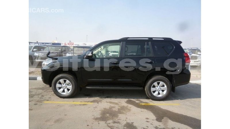 Big with watermark toyota prado estuary import dubai 5619