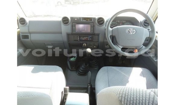 Sayi Imported Toyota Land Cruiser M Mota in Import - Dubai a estuary Sayi Imported Toyota Land Cruiser M Mota in Import - Dubai a estuary