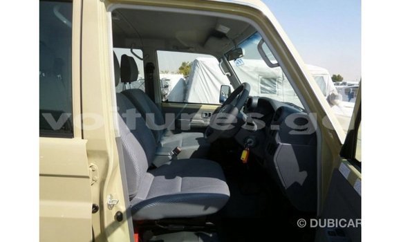 Sayi Imported Toyota Land Cruiser M Mota in Import - Dubai a estuary Sayi Imported Toyota Land Cruiser M Mota in Import - Dubai a estuary