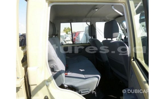 Sayi Imported Toyota Land Cruiser M Mota in Import - Dubai a estuary Sayi Imported Toyota Land Cruiser M Mota in Import - Dubai a estuary