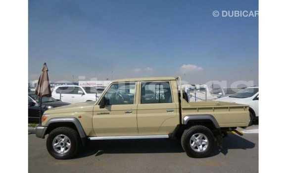 Sayi Imported Toyota Land Cruiser M Mota in Import - Dubai a estuary Sayi Imported Toyota Land Cruiser M Mota in Import - Dubai a estuary
