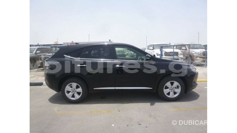 Big with watermark toyota harrier estuary import dubai 5622