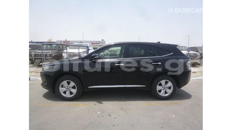 Big with watermark toyota harrier estuary import dubai 5622