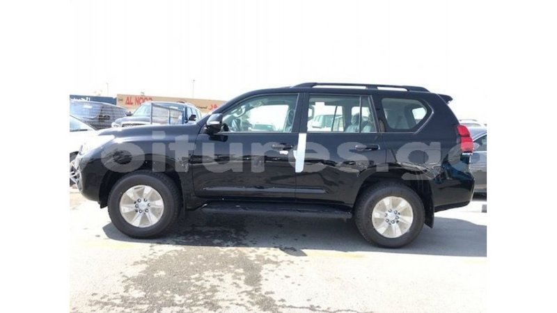 Big with watermark toyota prado estuary import dubai 5623