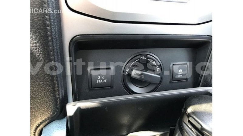 Big with watermark toyota prado estuary import dubai 5623