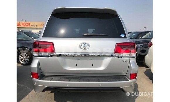 Buy Import Toyota Land Cruiser Other Car in Import - Dubai in Estuary Buy Import Toyota Land Cruiser Other Car in Import - Dubai in Estuary