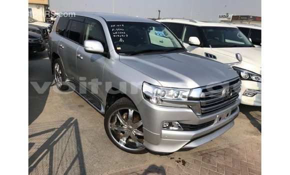 Buy Import Toyota Land Cruiser Other Car in Import - Dubai in Estuary Buy Import Toyota Land Cruiser Other Car in Import - Dubai in Estuary