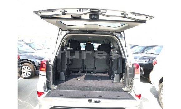 Buy Import Toyota Land Cruiser Other Car in Import - Dubai in Estuary Buy Import Toyota Land Cruiser Other Car in Import - Dubai in Estuary