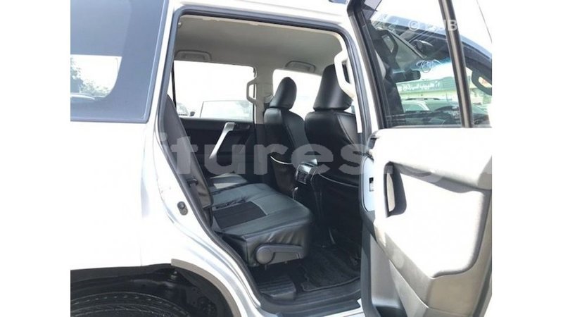 Big with watermark toyota prado estuary import dubai 5629