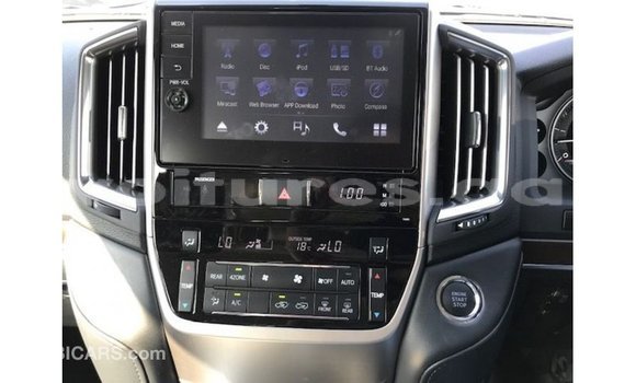 Buy Import Toyota Land Cruiser White Car in Import - Dubai in Estuary Buy Import Toyota Land Cruiser White Car in Import - Dubai in Estuary