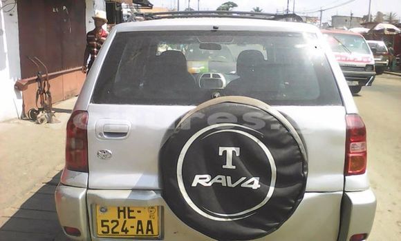 Acheter Occasion Voiture Toyota RAV4 Gris à Libreville, Estuaire Acheter Occasion Voiture Toyota RAV4 Gris à Libreville, Estuaire