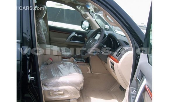 Buy Import Toyota Land Cruiser Black Car in Import - Dubai in Estuary Buy Import Toyota Land Cruiser Black Car in Import - Dubai in Estuary