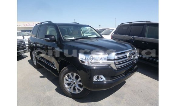 Acheter Import Voiture Toyota Land Cruiser Noir à Import - Dubai, Estuaire Acheter Import Voiture Toyota Land Cruiser Noir à Import - Dubai, Estuaire