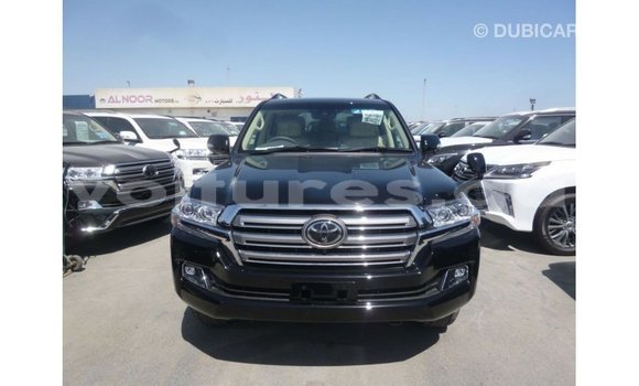 Acheter Import Voiture Toyota Land Cruiser Noir à Import - Dubai, Estuaire Acheter Import Voiture Toyota Land Cruiser Noir à Import - Dubai, Estuaire