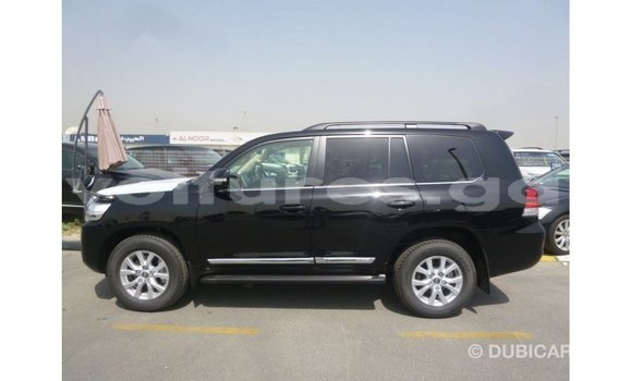 Acheter Import Voiture Toyota Land Cruiser Noir à Import - Dubai, Estuaire Acheter Import Voiture Toyota Land Cruiser Noir à Import - Dubai, Estuaire