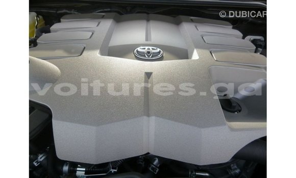 Acheter Import Voiture Toyota Land Cruiser Noir à Import - Dubai, Estuaire Acheter Import Voiture Toyota Land Cruiser Noir à Import - Dubai, Estuaire