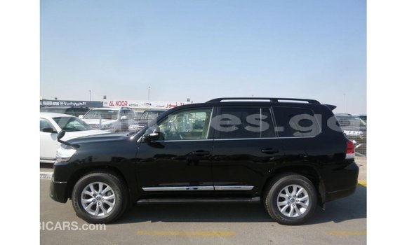 Sayi Imported Toyota Land Cruiser Black Mota in Import - Dubai a estuary Sayi Imported Toyota Land Cruiser Black Mota in Import - Dubai a estuary
