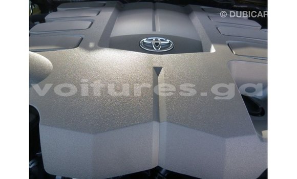 Acheter Import Voiture Toyota Land Cruiser Noir à Import - Dubai, Estuaire Acheter Import Voiture Toyota Land Cruiser Noir à Import - Dubai, Estuaire