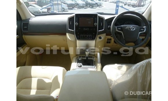 Buy Import Toyota Land Cruiser Other Car in Import - Dubai in Estuary Buy Import Toyota Land Cruiser Other Car in Import - Dubai in Estuary