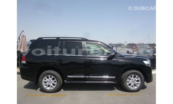 Sayi Imported Toyota Land Cruiser Black Mota in Import - Dubai a estuary Sayi Imported Toyota Land Cruiser Black Mota in Import - Dubai a estuary