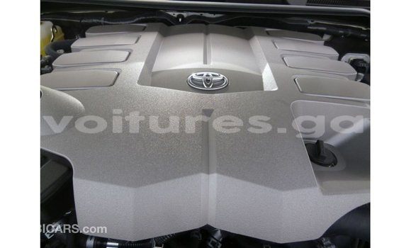Buy Import Toyota Land Cruiser White Car in Import - Dubai in Estuary Buy Import Toyota Land Cruiser White Car in Import - Dubai in Estuary