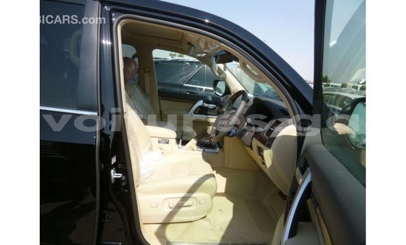 Buy Import Toyota Land Cruiser Black Car in Import - Dubai in Estuary Buy Import Toyota Land Cruiser Black Car in Import - Dubai in Estuary
