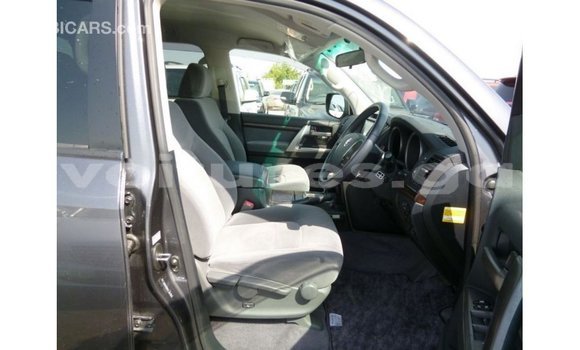 Buy Import Toyota Land Cruiser Other Car in Import - Dubai in Estuary Buy Import Toyota Land Cruiser Other Car in Import - Dubai in Estuary