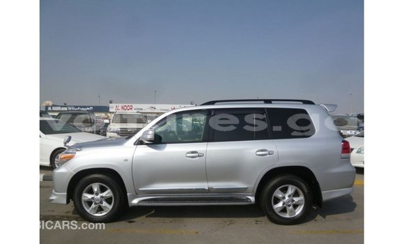 Sayi Imported Toyota Land Cruiser Sauran Mota in Import - Dubai a estuary Sayi Imported Toyota Land Cruiser Sauran Mota in Import - Dubai a estuary