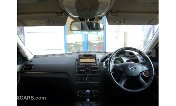 Acheter Import Voiture Mercedes-Benz 200 Autre à Import - Dubai, Estuaire Acheter Import Voiture Mercedes-Benz 200 Autre à Import - Dubai, Estuaire