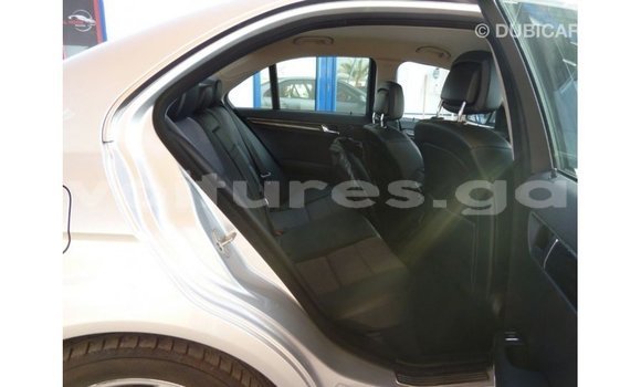 Acheter Import Voiture Mercedes-Benz 200 Autre à Import - Dubai, Estuaire Acheter Import Voiture Mercedes-Benz 200 Autre à Import - Dubai, Estuaire