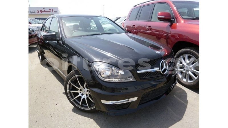 Big with watermark mercedes benz 200 estuaire import dubai 5670