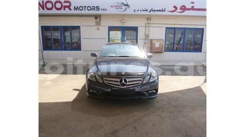 Big with watermark mercedes benz 190 estuaire import dubai 5672