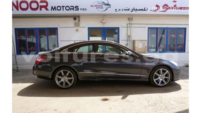 Big with watermark mercedes benz 190 estuaire import dubai 5672