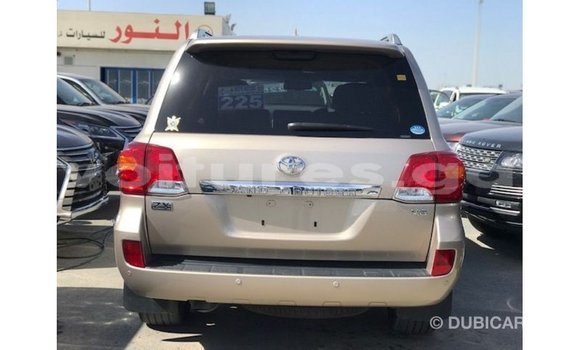 Buy Import Toyota Land Cruiser Other Car in Import - Dubai in Estuary Buy Import Toyota Land Cruiser Other Car in Import - Dubai in Estuary