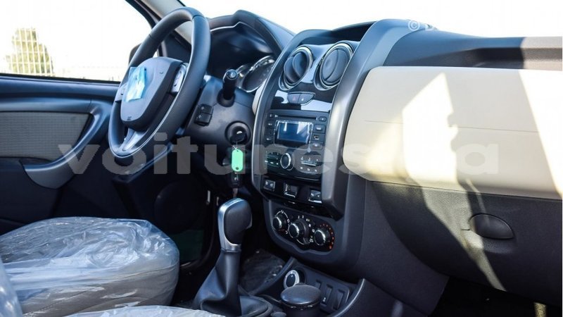 Big with watermark renault duster estuary import dubai 5678