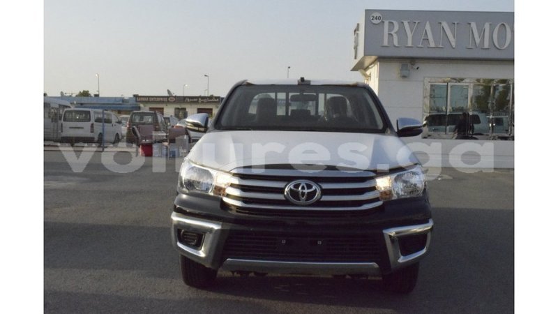 Big with watermark toyota hilux estuary import dubai 5681