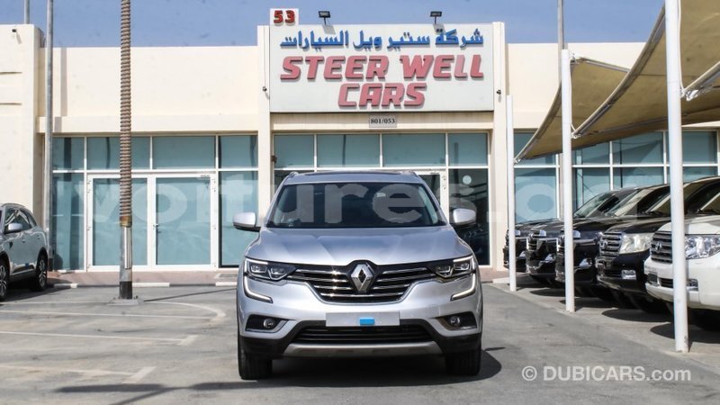 Big with watermark renault koleos estuaire import dubai 5687